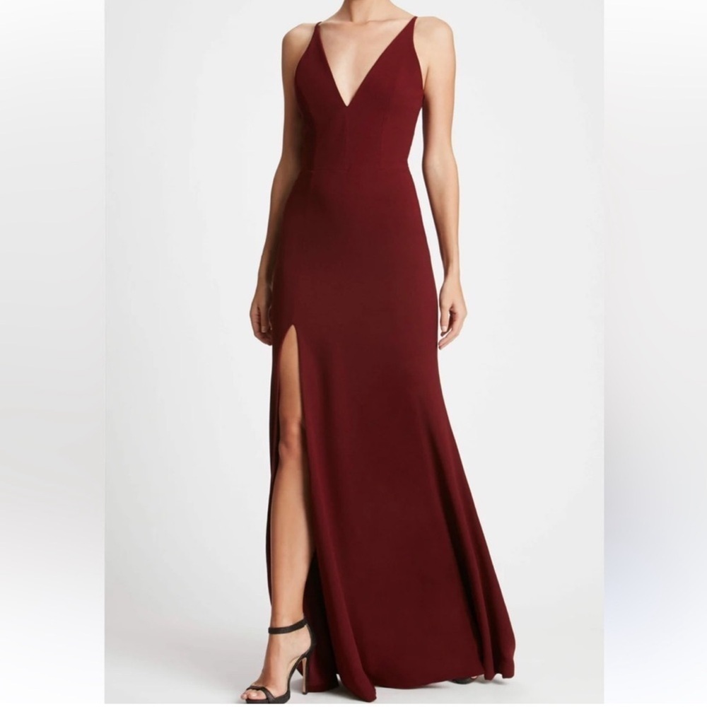 DRESS THE POPULATION Irish Slit Crepe Gown Sz L